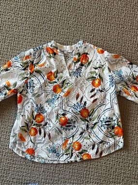 Chico's White Eyelet Blouse with Orange & Navy Floral Fruit Motif, sz 2.5